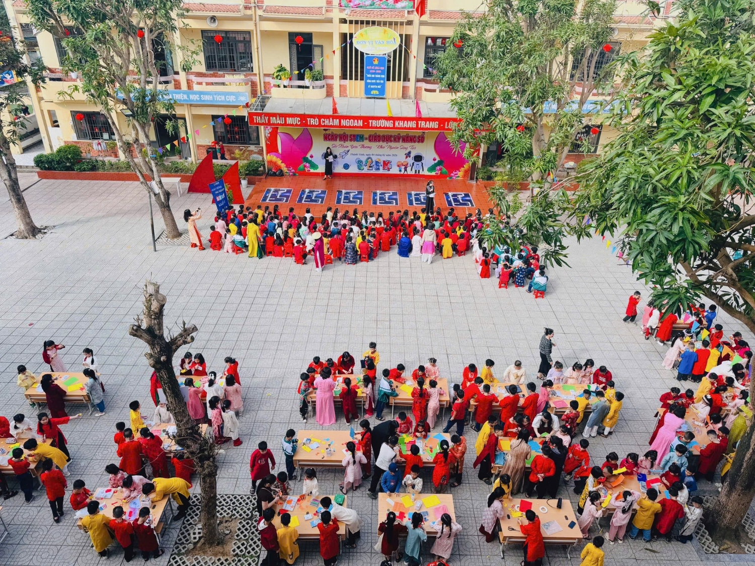 NGÀY HỘI STEM – GIÁO DỤC KỸ NĂNG SỐ